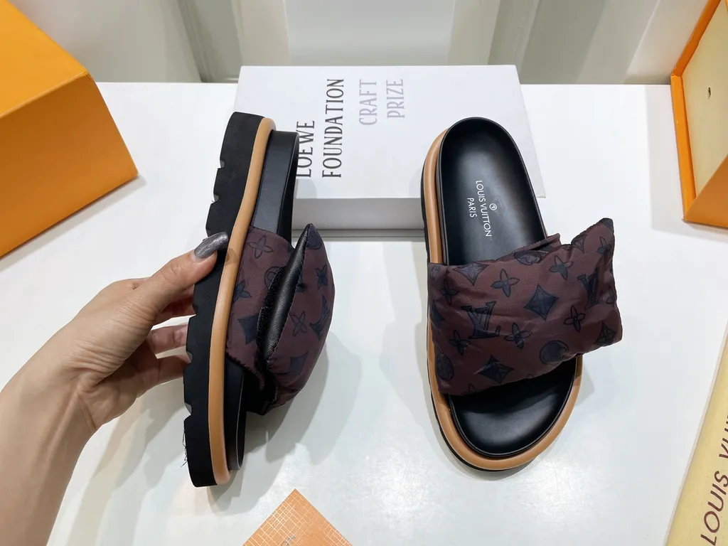 Louis Vuitton Shoe 